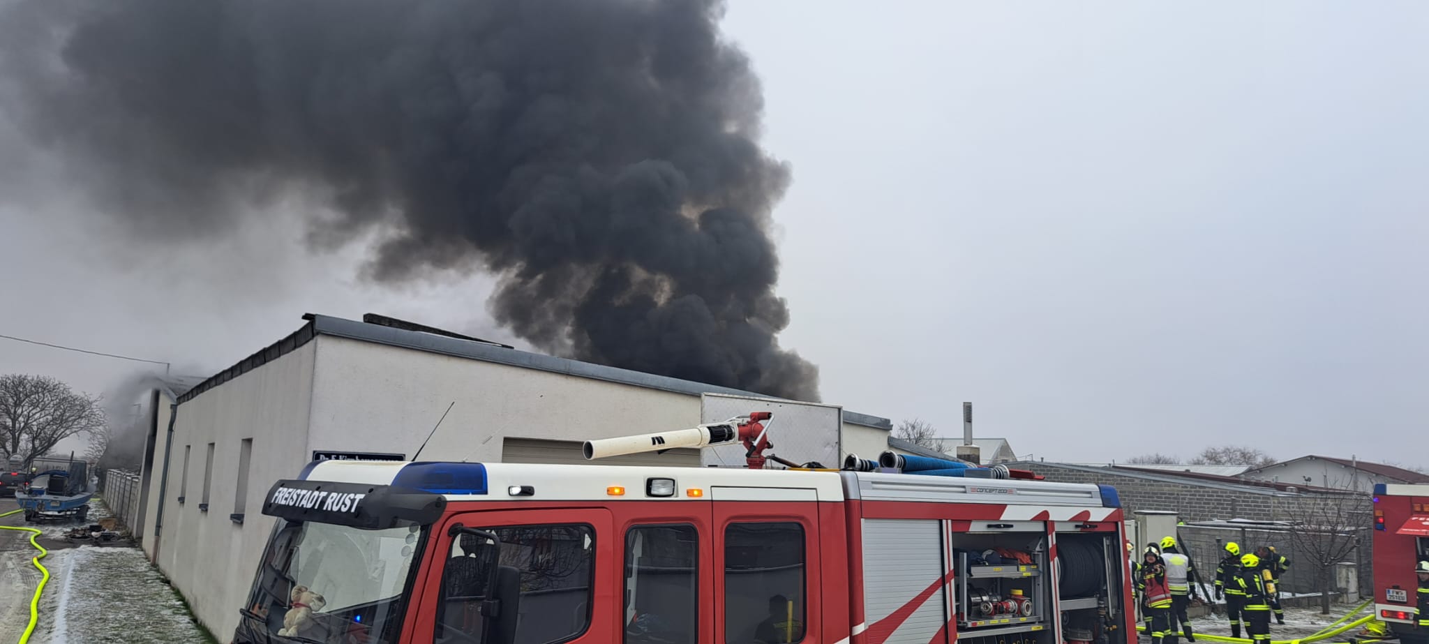 Alarmstufe B3 – Wirtschaftsgebäudebrand in Mörbisch am See